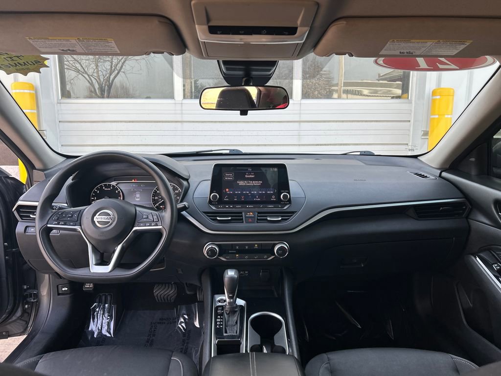 Used 2021 Nissan Altima 2.5 SV image 24