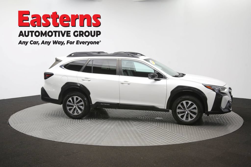 Used 2023 Subaru Outback Premium AWD/4WD image 46