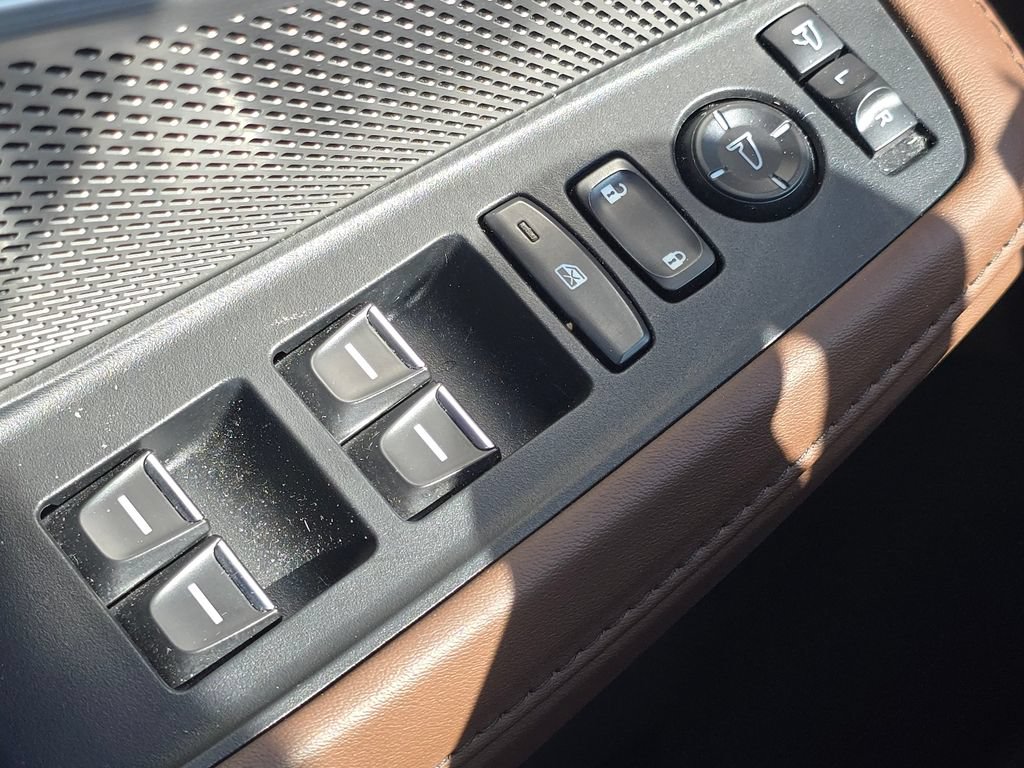 Used 2024 Acura MDX SH-AWD w/ Technology Package image 27