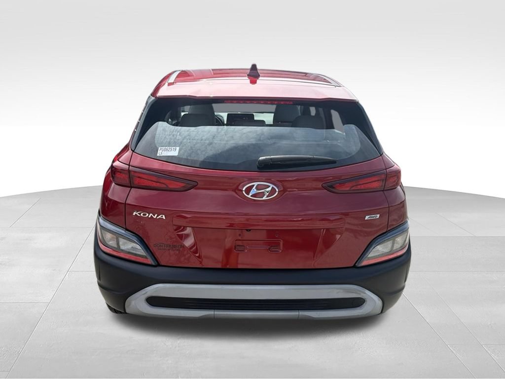 Used 2023 Hyundai Kona SE AWD/4WD image 4