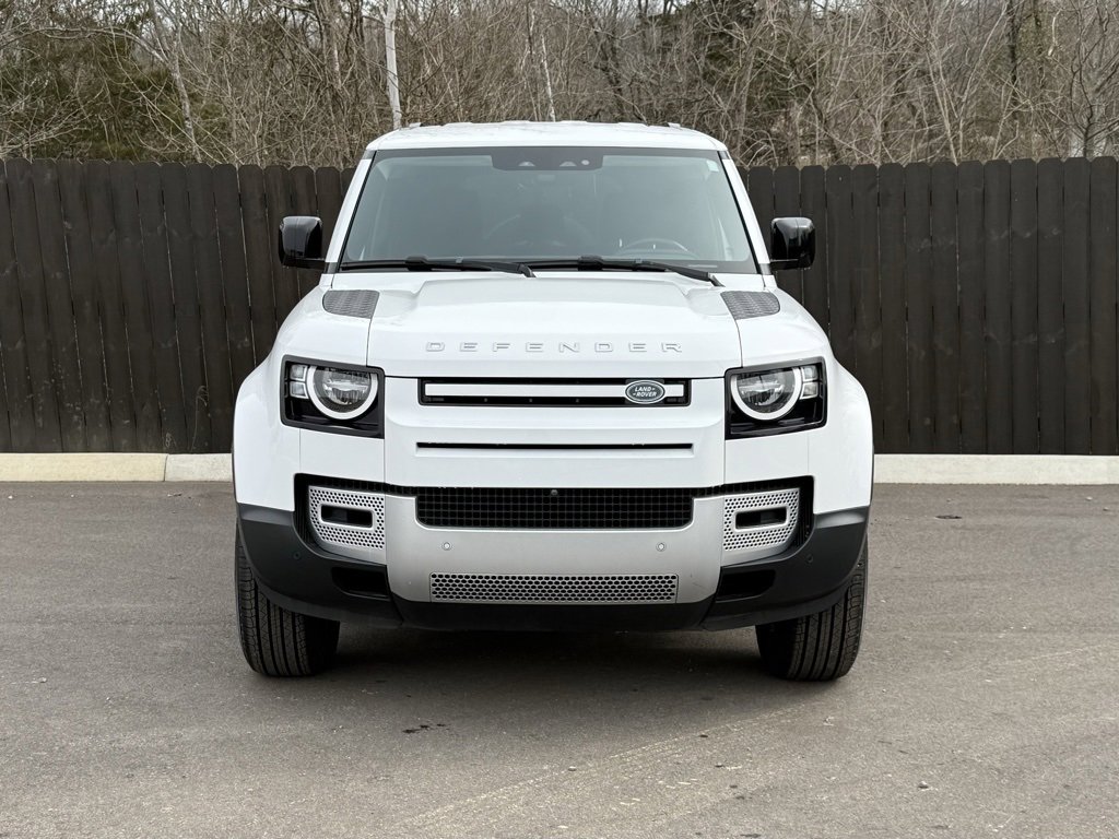 Certified 2023 Land Rover Defender 110 image 9