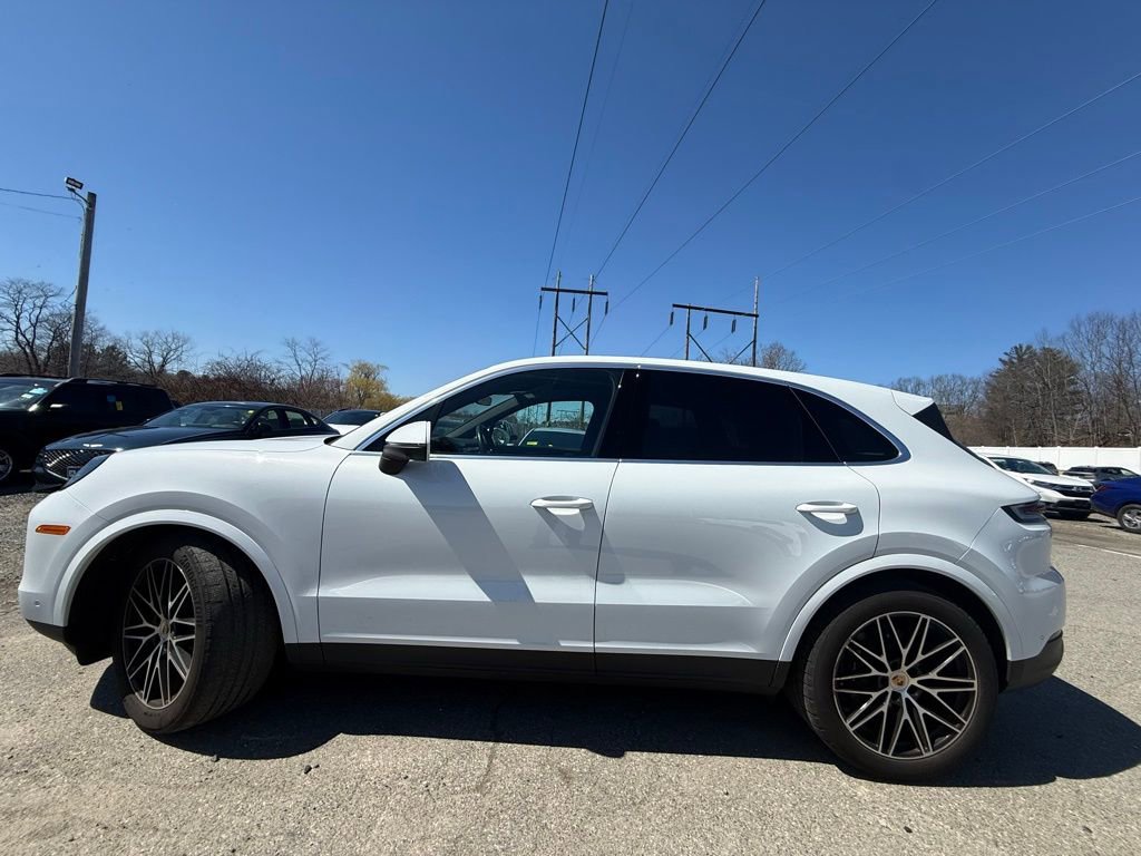 Used 2024 Porsche Cayenne image 10