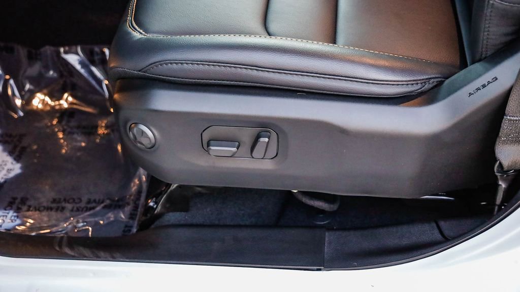 New 2026 Jeep Wrangler Sahara image 23