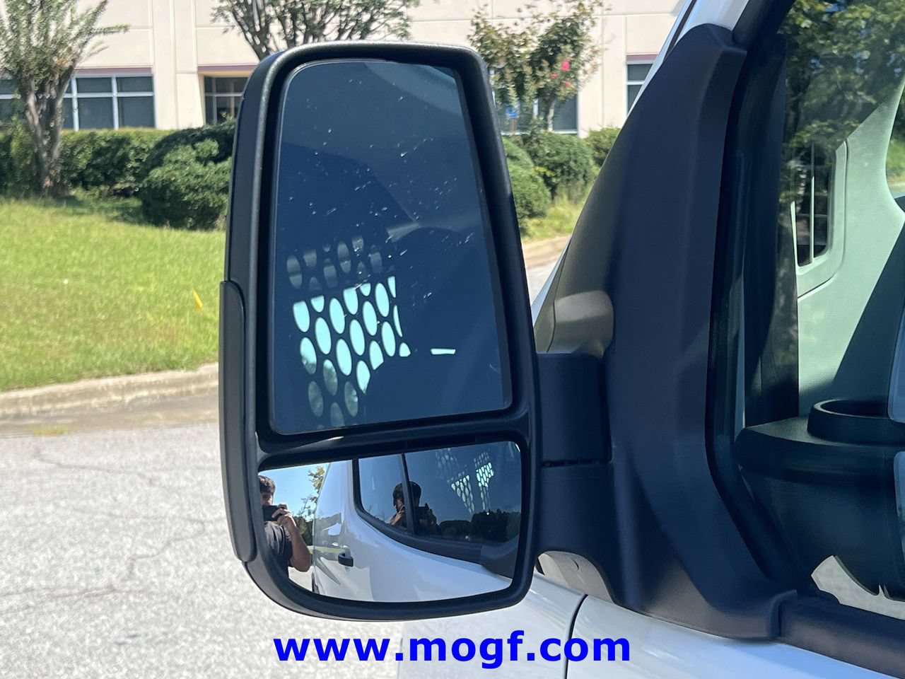 Used 2025 Ford Transit 250 Low Roof w/ Exterior Upgrade Package RWD image 27