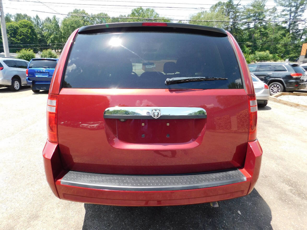 Used 2010 Dodge Grand Caravan Crew w/ Family Value Group image 13
