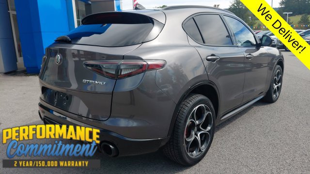 Used 2024 Alfa Romeo Stelvio Veloce AWD/4WD image 4