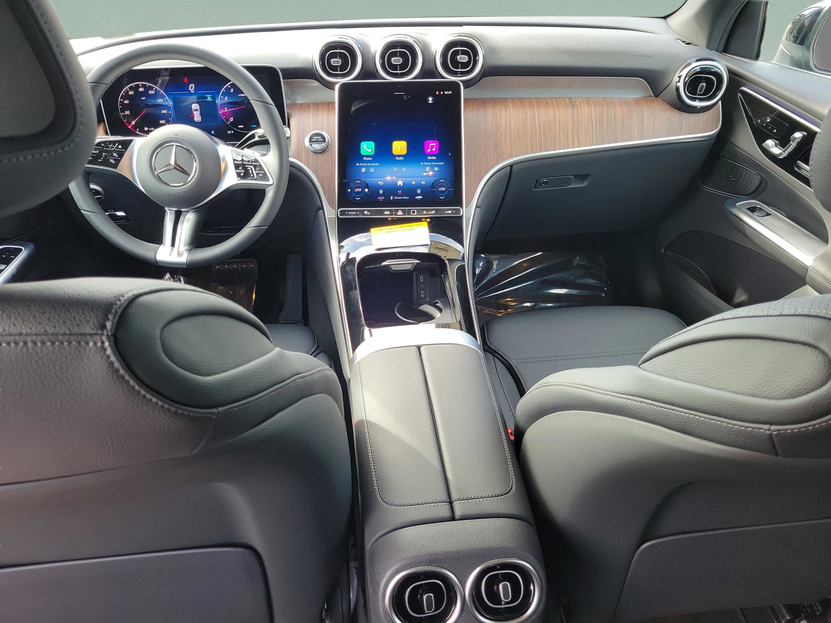 Certified 2026 Mercedes-Benz GLC 300 4MATIC image 14