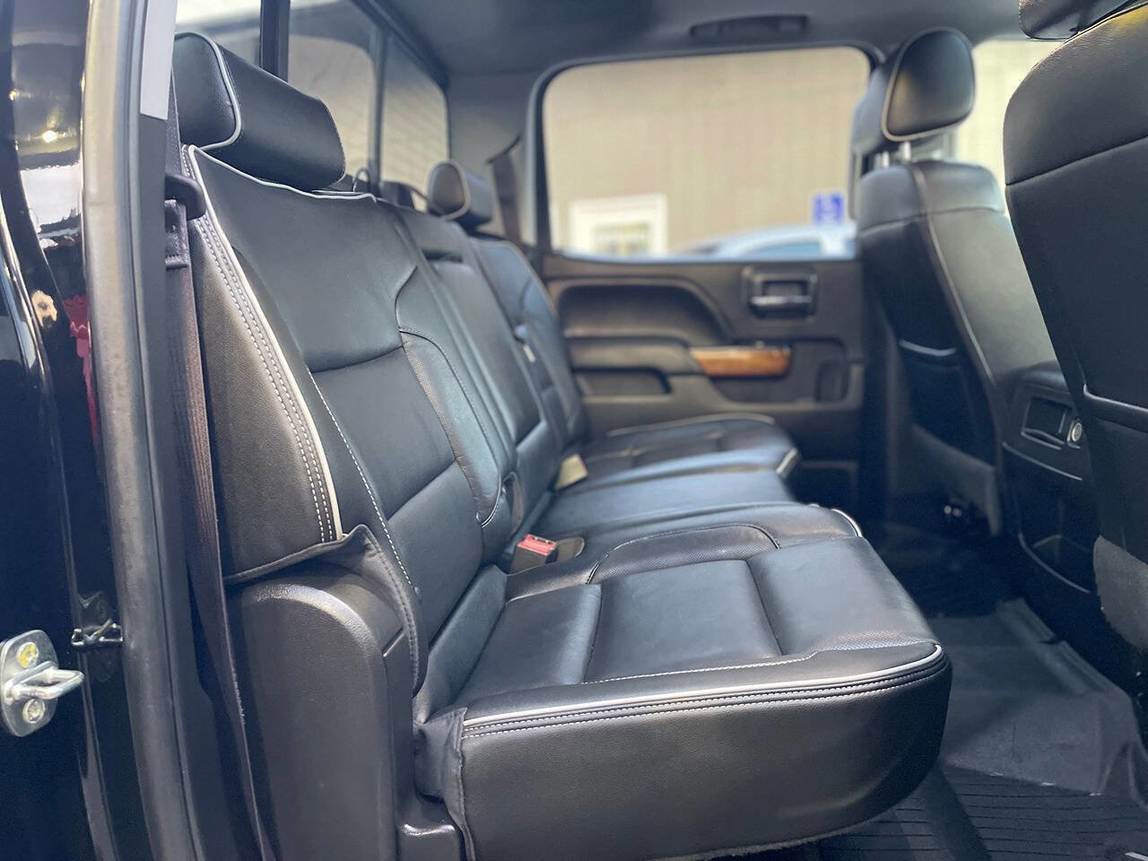 Used 2017 Chevrolet Silverado 3500 High Country w/ Duramax Plus Package image 36