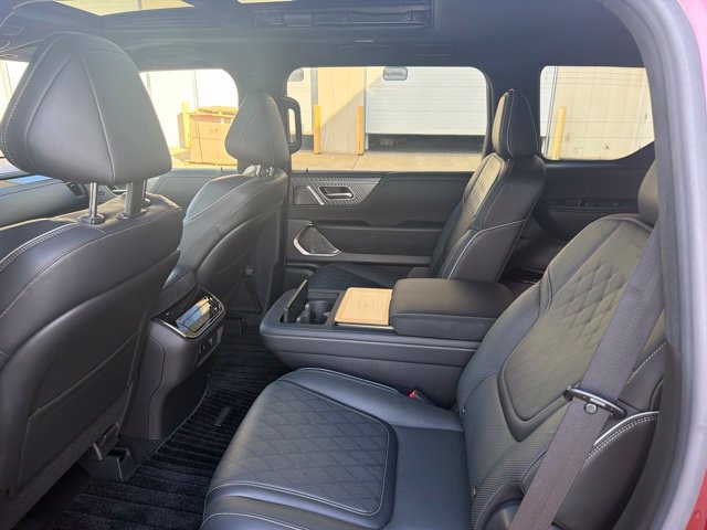 Used 2025 INFINITI QX80 Autograph w/ Autograph Exterior Package AWD/4WD image 17