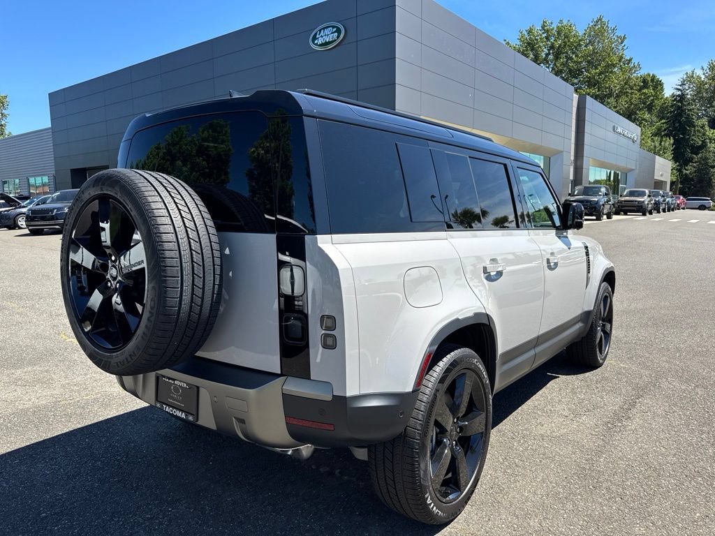 New 2026 Land Rover Defender 110 S AWD/4WD image 7