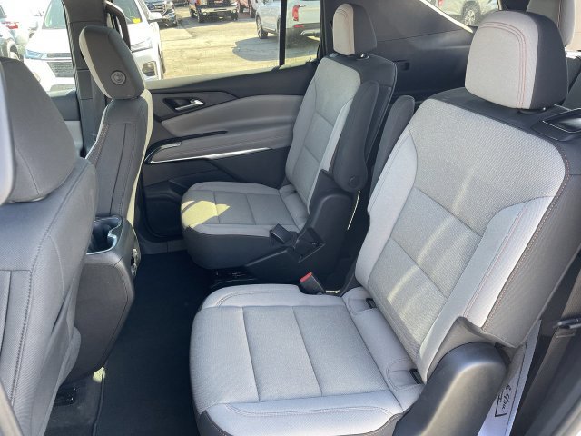 Used 2026 Chevrolet Traverse LT w/ Driver Confidence Package FWD image 22