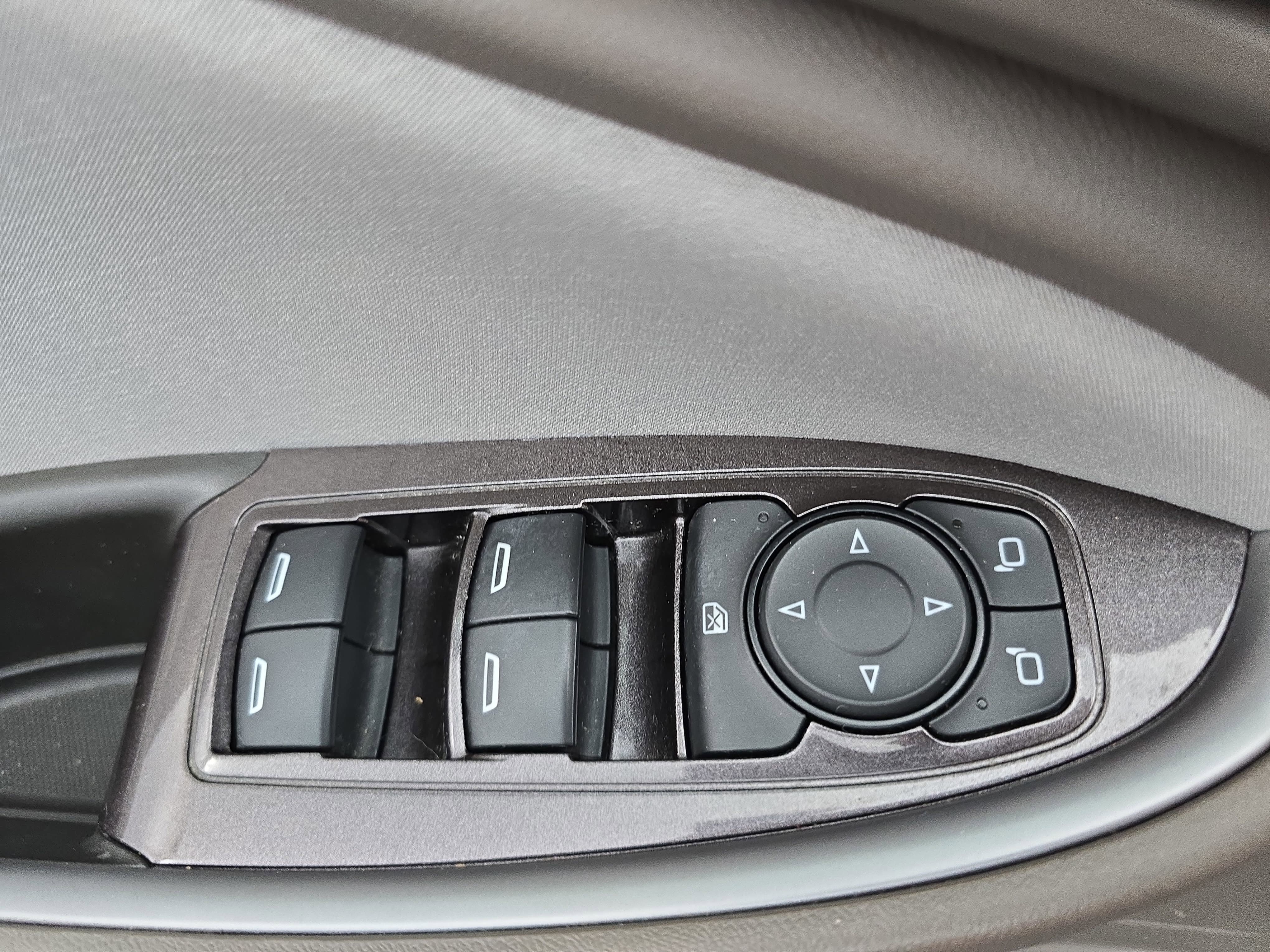Used 2019 Chevrolet Malibu LS FWD image 26