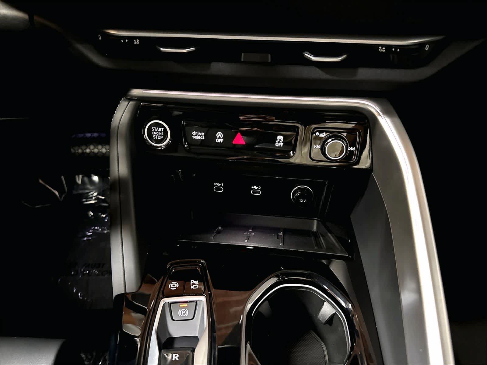 Certified 2025 Audi Q5 Prestige AWD/4WD image 32