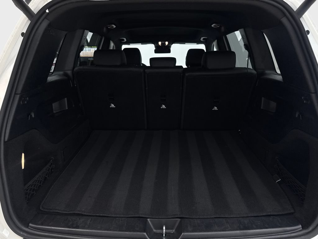 Used 2025 Mercedes-Benz GLB 250 w/ Exclusive Package image 75