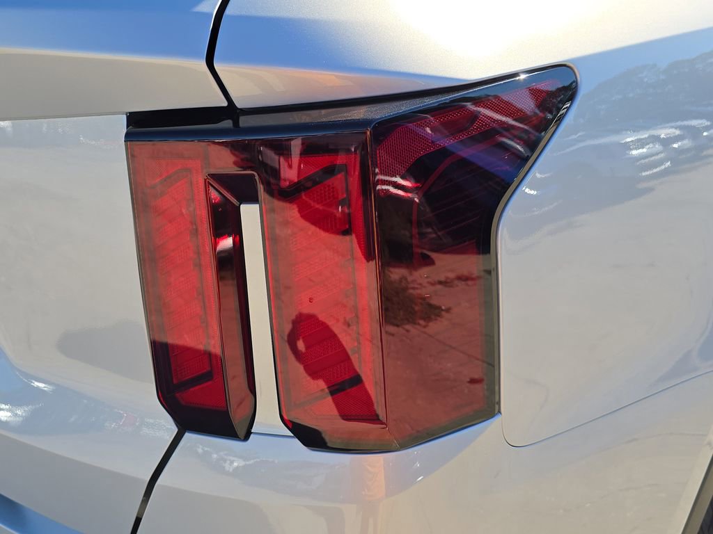 New 2026 Kia Sorento LX FWD image 11