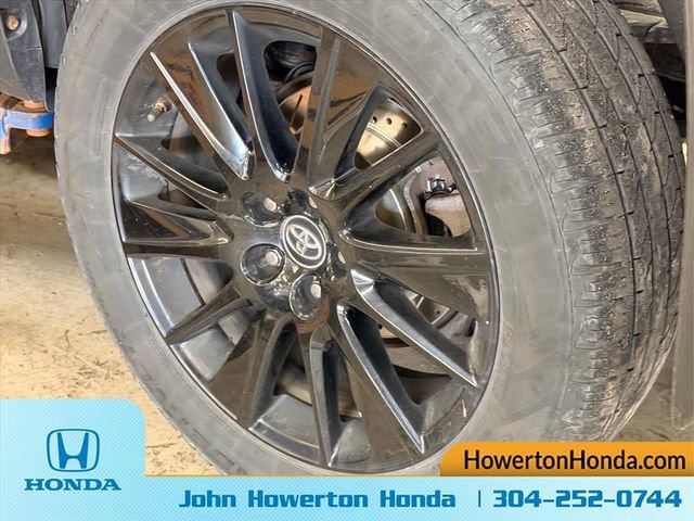 Used 2019 Toyota Highlander SE AWD/4WD image 9