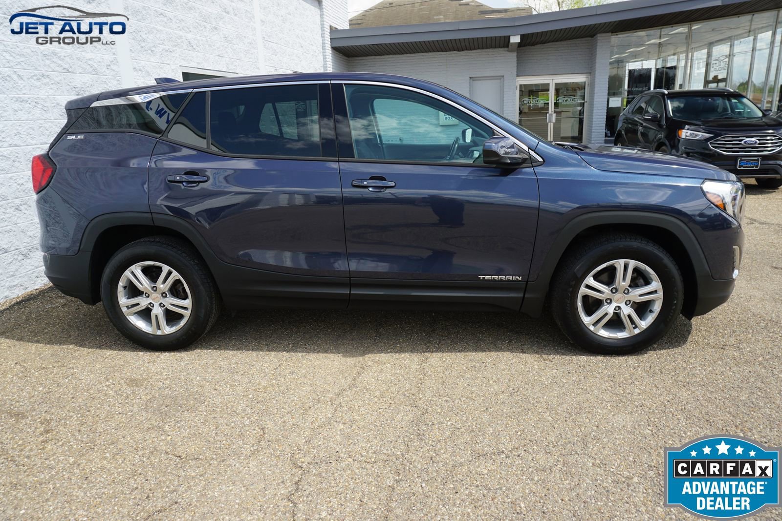 Used 2019 GMC Terrain SLE w/ LPO, Floor Liner Package image 6