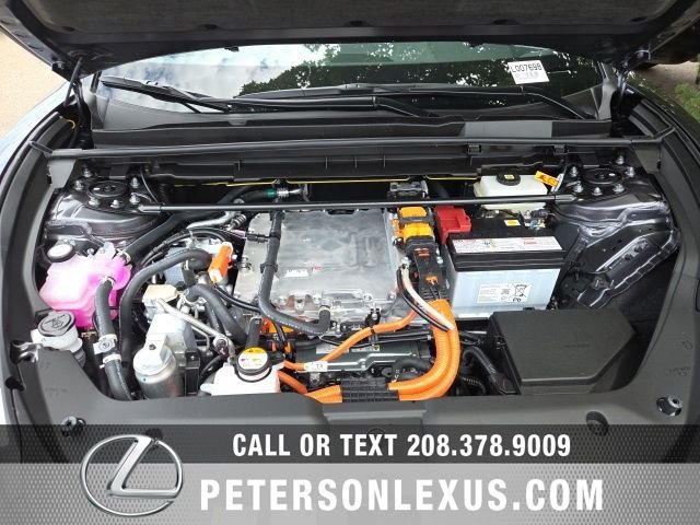 New 2026 Lexus RZ 450e AWD image 10