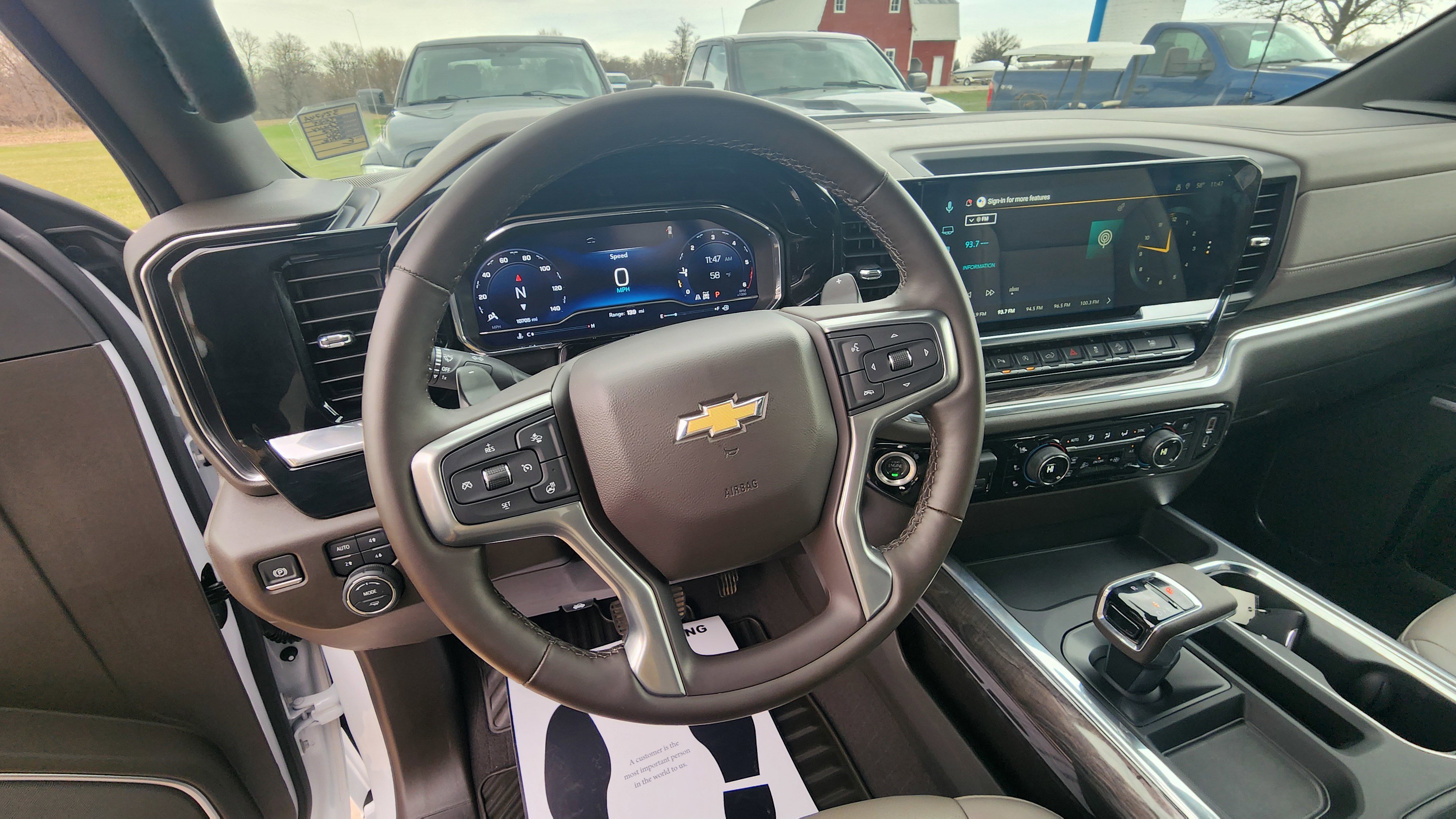 Used 2025 Chevrolet Silverado 1500 LTZ w/ Z71 Off-Road Package image 15