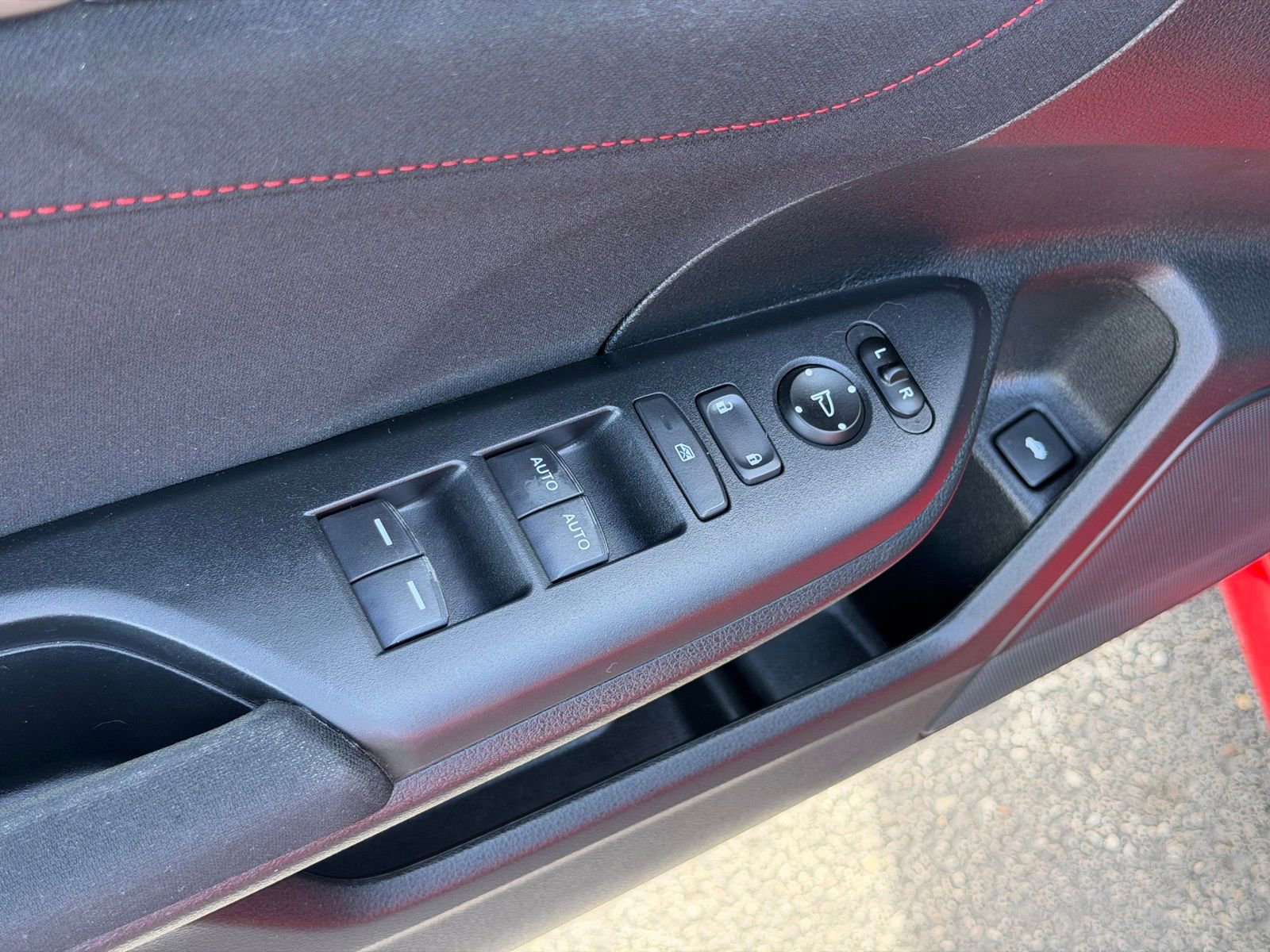 Used 2018 Honda Civic Si image 12