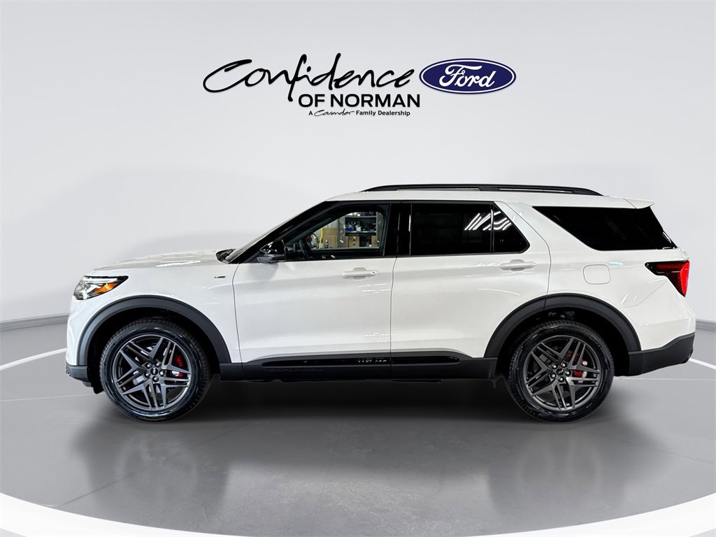 New 2026 Ford Explorer ST-Line w/ ST-Line Street Pack image 5