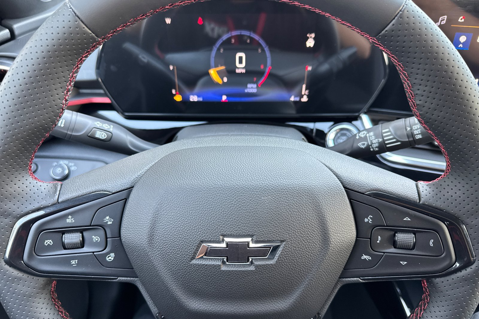 New 2026 Chevrolet Trax RS w/ Driver Confidence Package FWD image 22