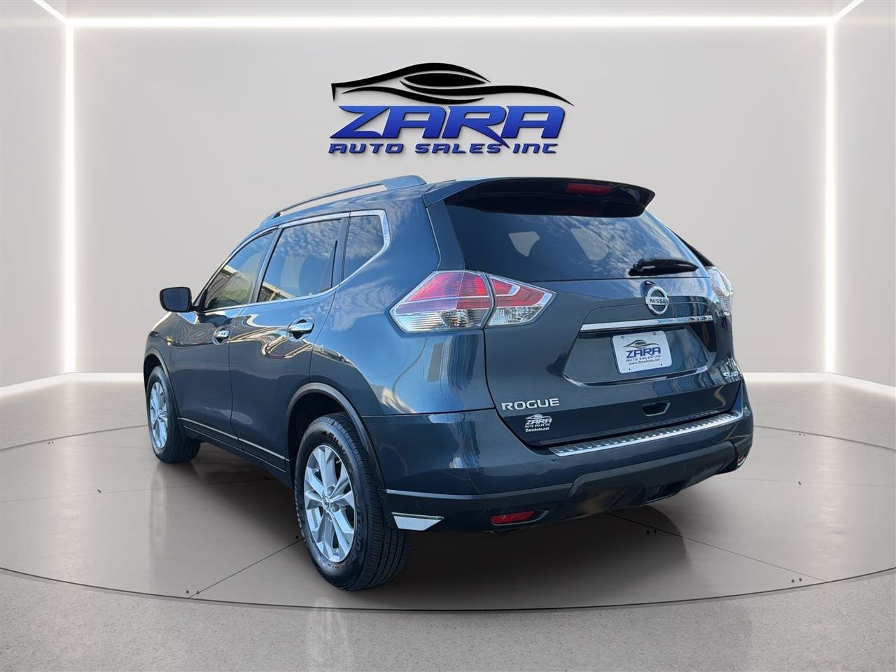 Used 2014 Nissan Rogue SV w/ SV Moonroof Package AWD/4WD image 5