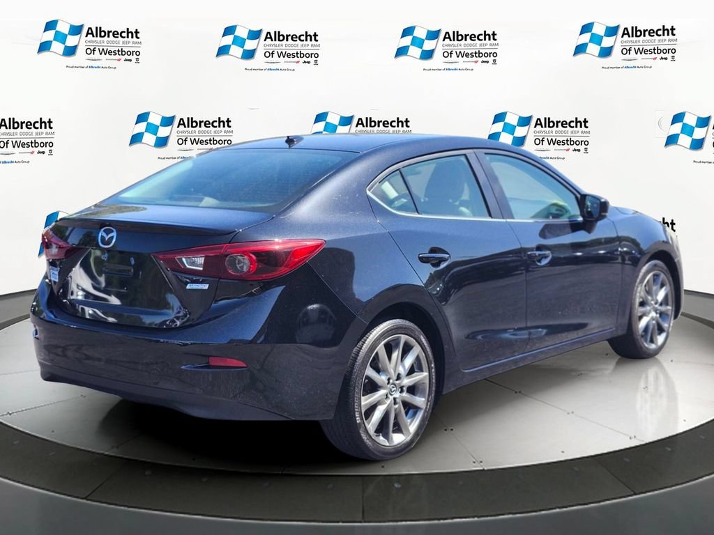 Used 2018 MAZDA MAZDA3 Grand Touring FWD image 5