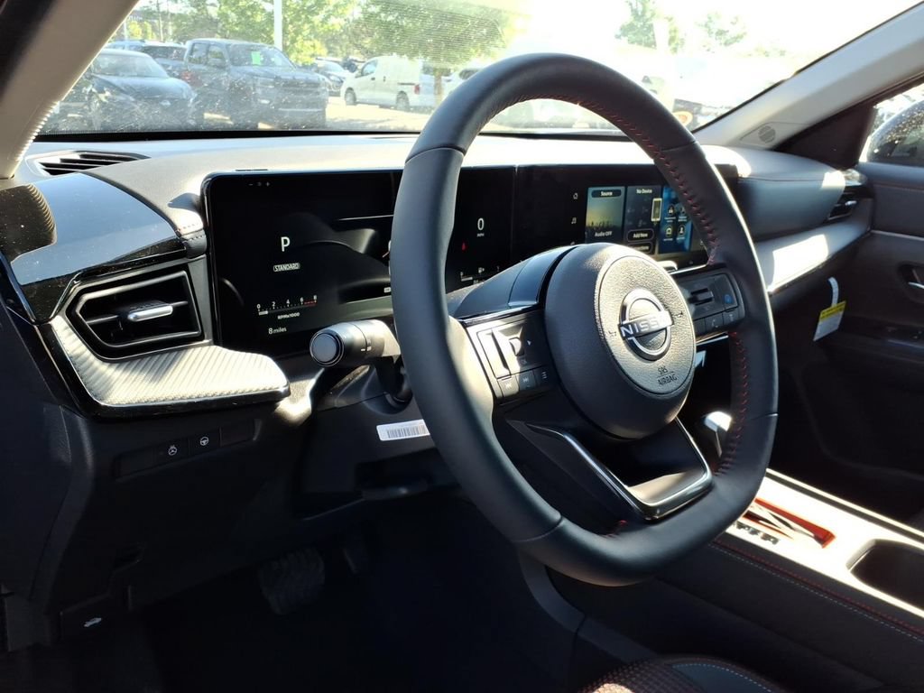 New 2026 Nissan Kicks SR w/ SR Premium Package AWD/4WD image 14