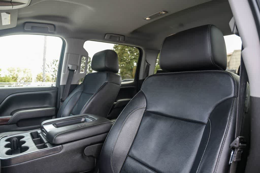 Used 2017 GMC Sierra 1500 SLT w/ SLT Premium Package RWD image 17
