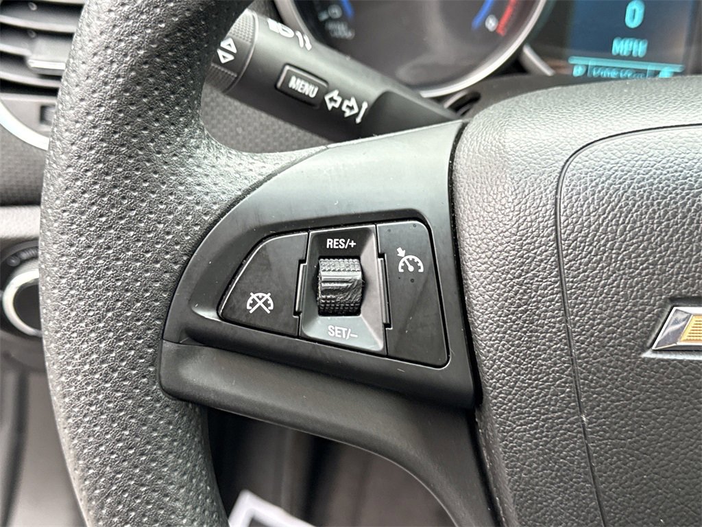 Used 2016 Chevrolet Cruze Eco image 26