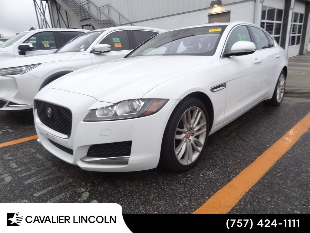Used 2019 Jaguar XF Prestige AWD/4WD image 3