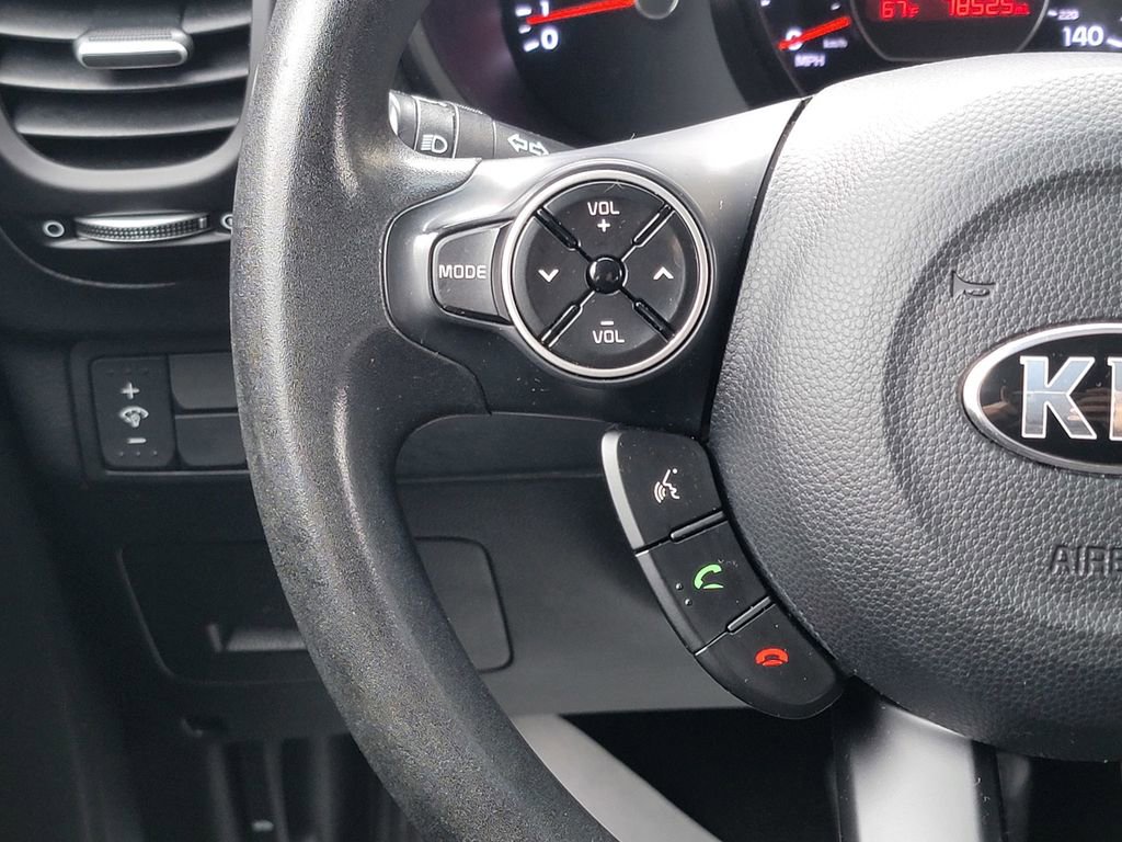 Used 2016 Kia Soul image 29
