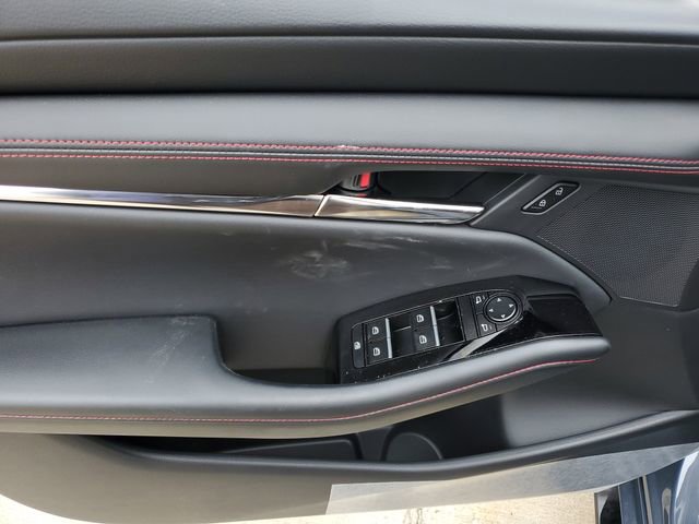 New 2026 MAZDA MAZDA3 Carbon w/ Appearance Package image 19