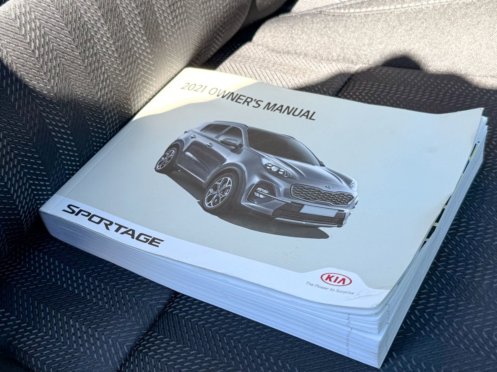 Certified 2021 Kia Sportage LX image 14