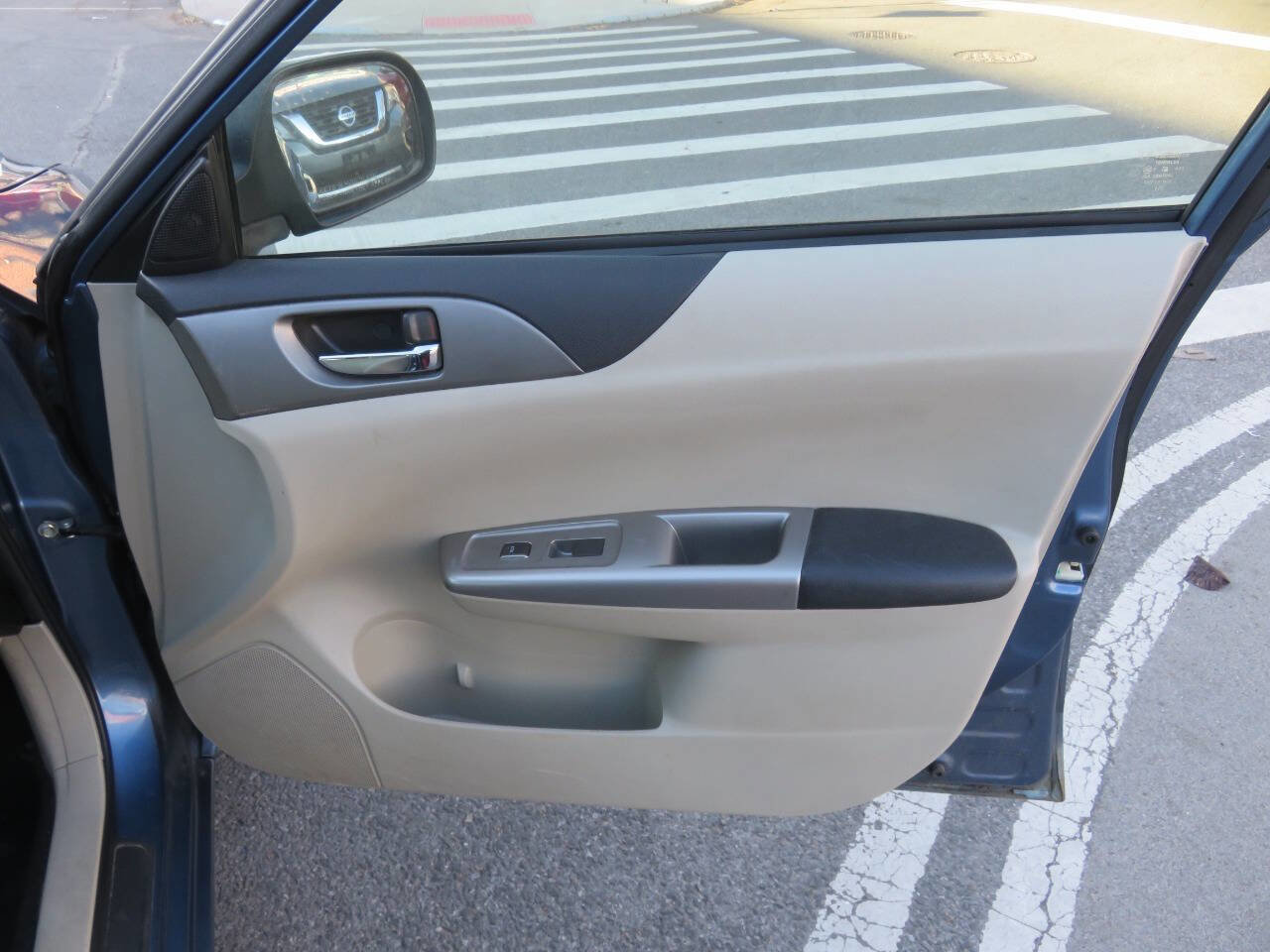 Used 2010 Subaru Impreza 2.5i Premium image 23