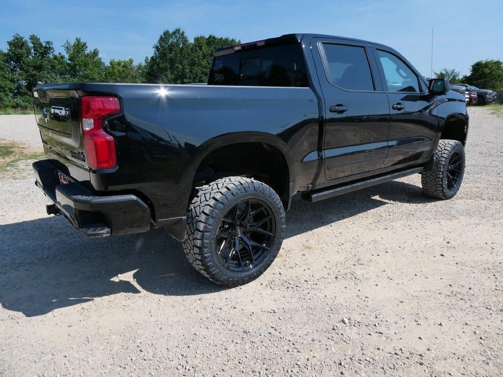 New 2026 Chevrolet Silverado 1500 High Country w/ Midnight Edition AWD/4WD image 7