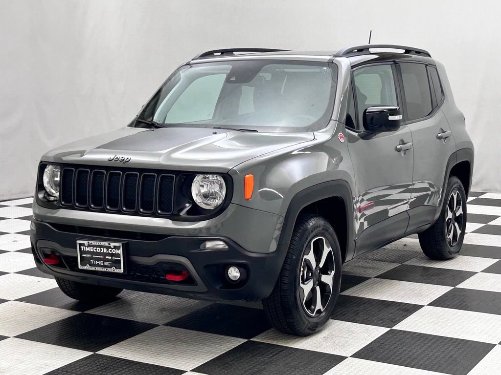 Certified 2022 Jeep Renegade Trailhawk w/ Sun/Sound Group AWD/4WD image 4