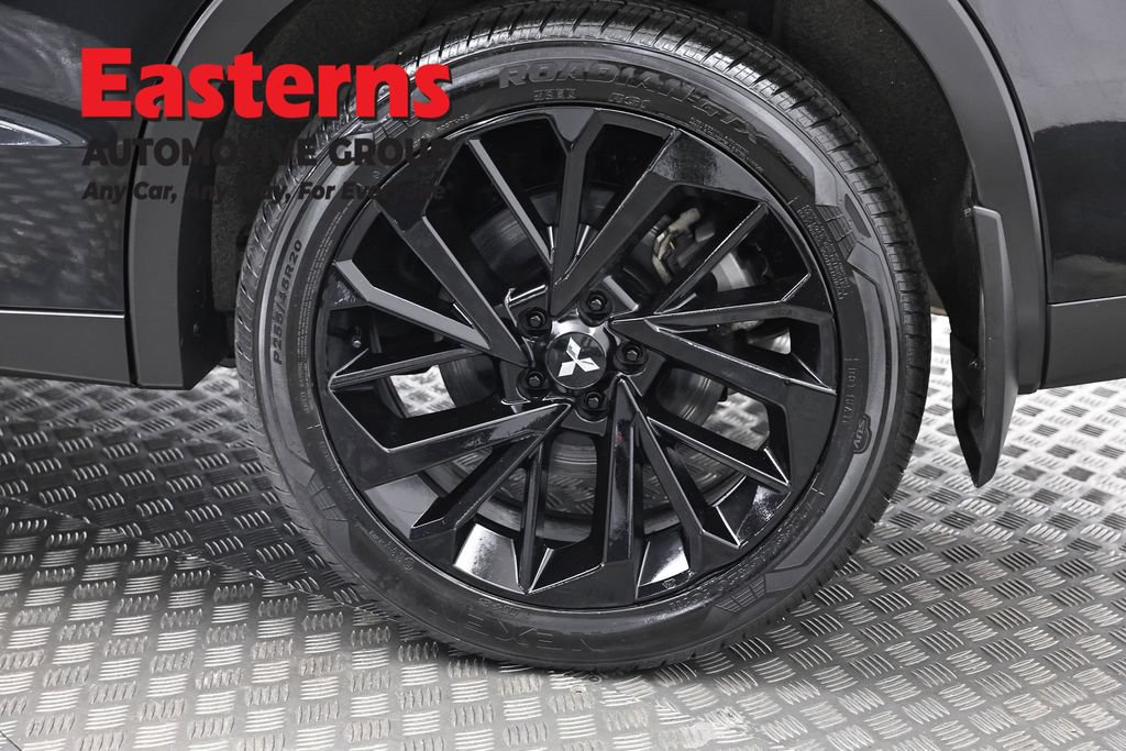 Used 2024 Mitsubishi Outlander SE AWD/4WD image 33