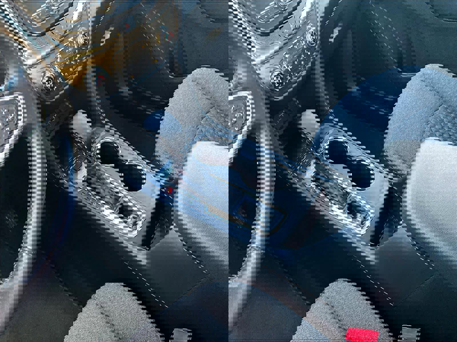 Used 2022 Chevrolet Equinox LT image 19