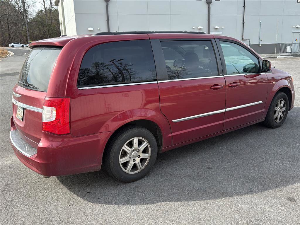 Used 2012 Chrysler Town & Country Touring w/ Entertainment Group #1 image 3