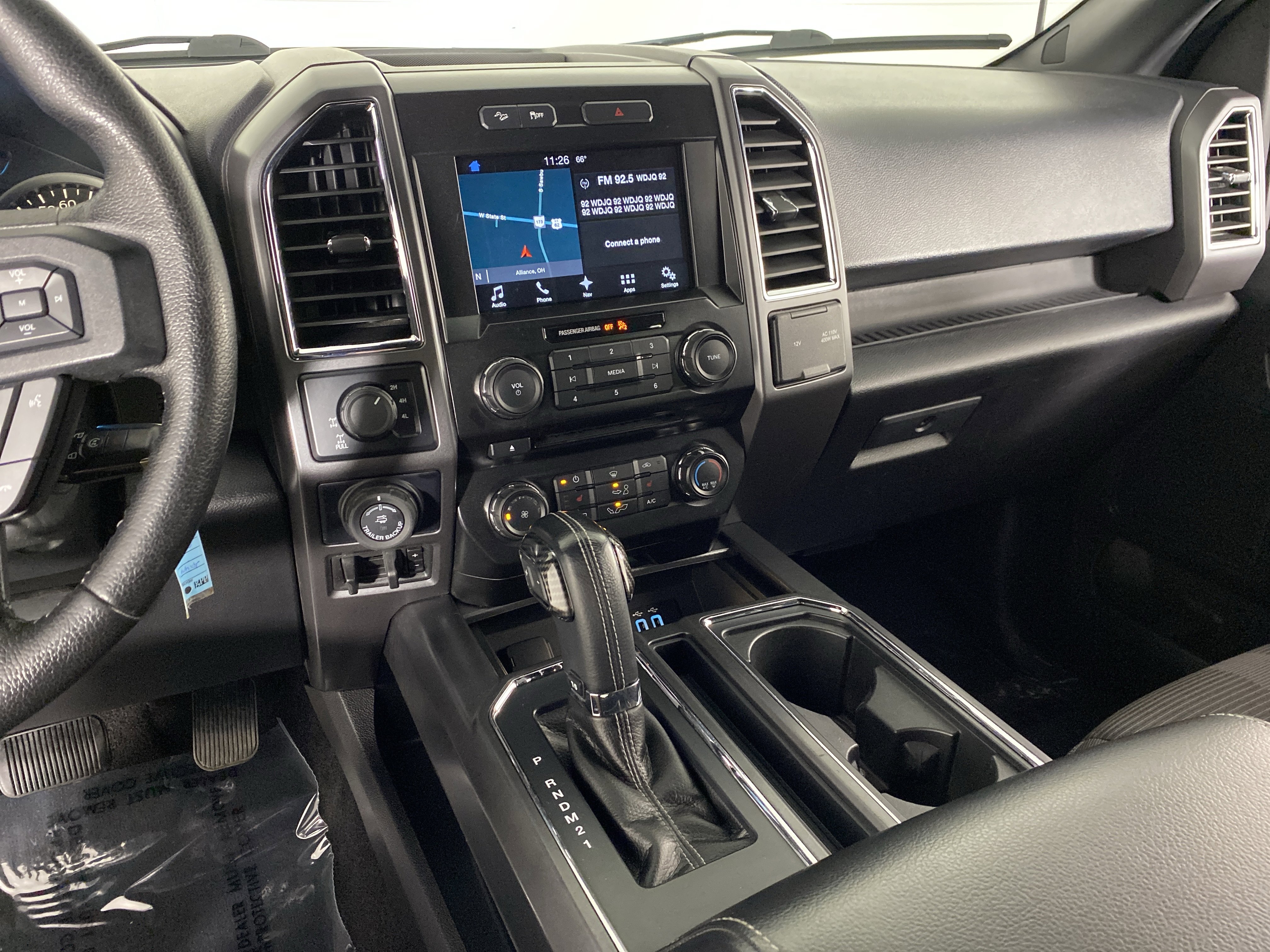 Used 2016 Ford F150 XLT w/ Equipment Group 302A Luxury AWD/4WD image 26