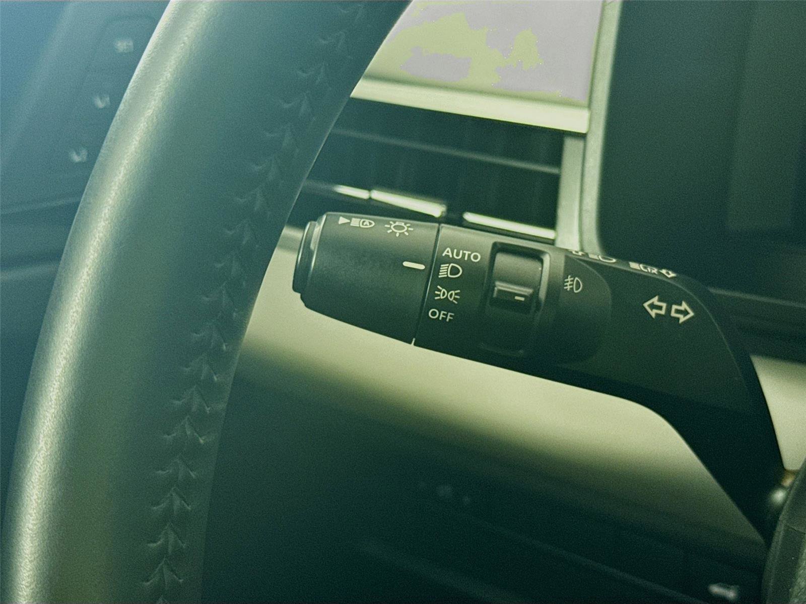 Used 2023 Mitsubishi Outlander SEL image 4