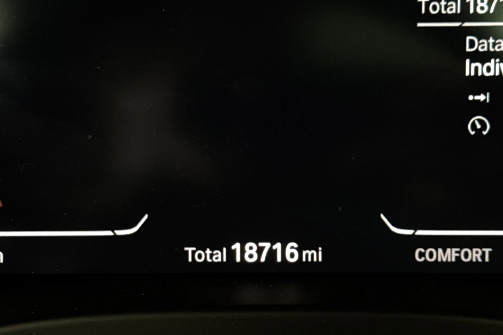 Certified 2023 BMW X4 xDrive30i w/ Premium Package image 36