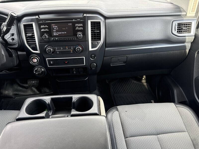 Used 2018 Nissan Titan S w/ S Utility Package AWD/4WD image 26