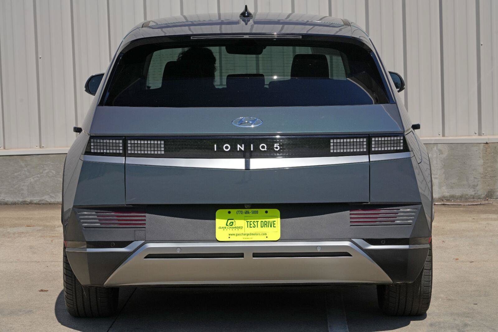 Used 2024 Hyundai Ioniq 5 SEL RWD image 47