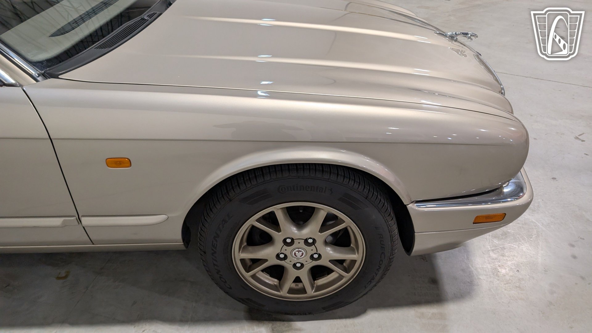 Used 1996 Jaguar XJ6 RWD image 40