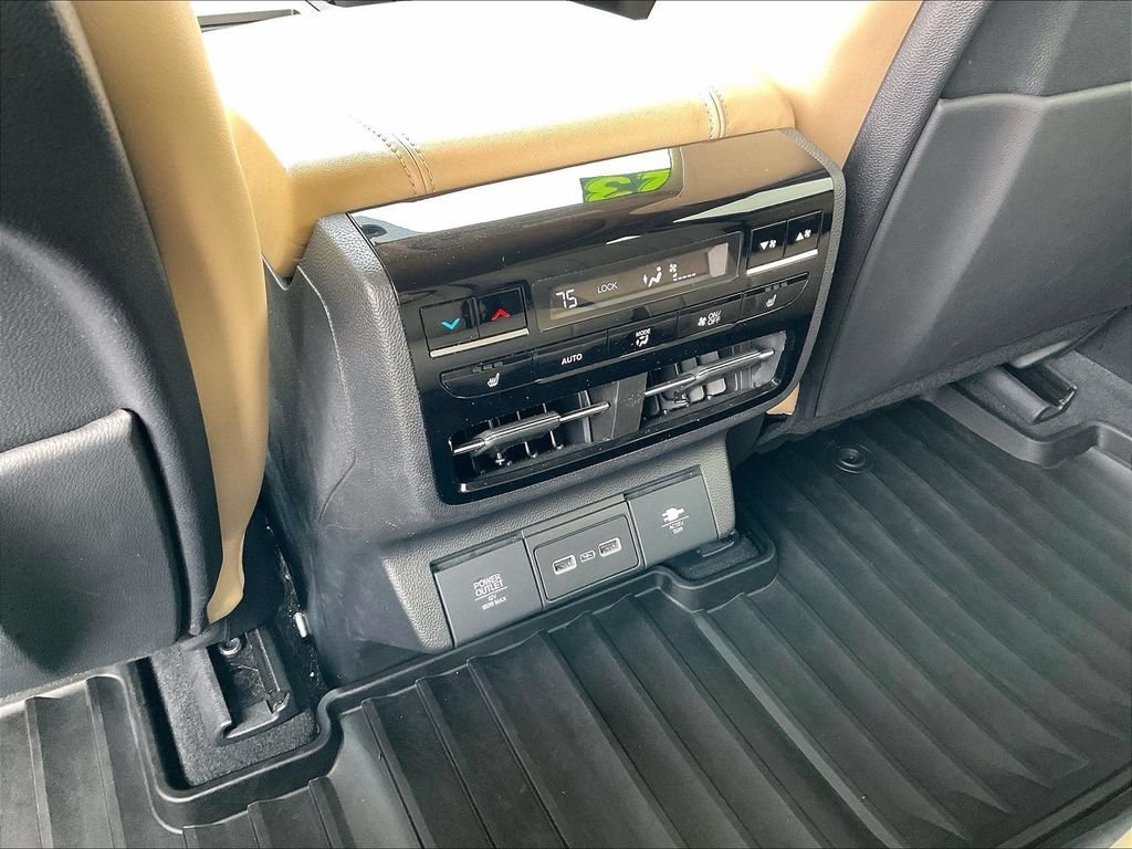Used 2023 Acura MDX w/ Advance Package AWD/4WD image 28