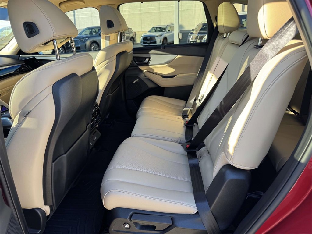 Used 2023 Acura MDX FWD w/ Technology Package image 11
