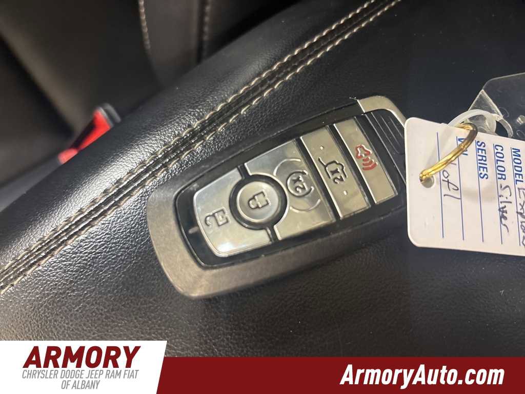 Used 2021 Ford Explorer XLT w/ Equipment Group 202A image 20